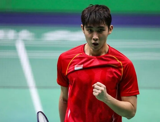 全场屏住呼 全场屏住呼